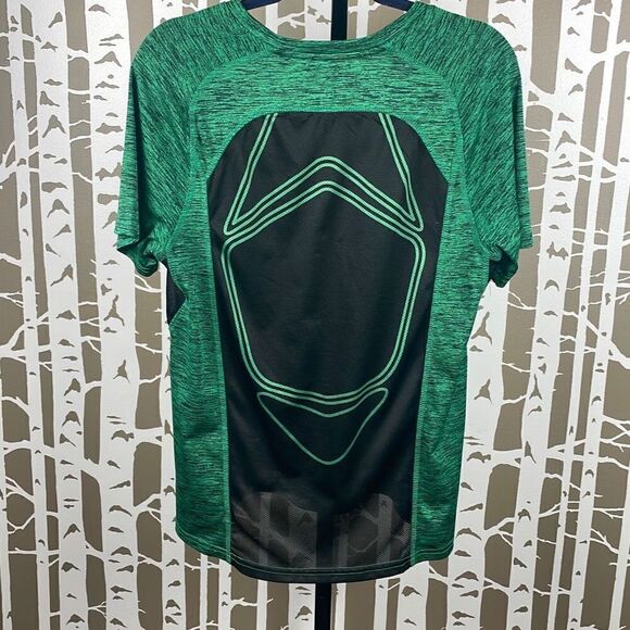 Fila Mens Green & Black Vented Back Workout T-Shirt sz S - Picture 3 of 8